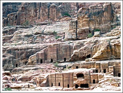 Petra dwellings